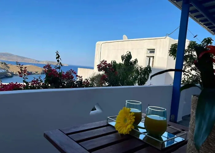 Διαμέρισμα Marina's Cozy *