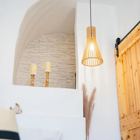 Marina's Cozy דירה Pera Gyalos